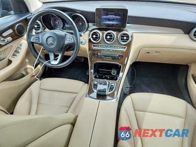 Zdjęcie 8 z 13 samochodu: 2016 MERCEDES-BENZ GLC 300 VIN:WDC0G4JB9GF091127 - miniatura