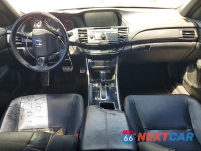 Zdjęcie 8 z 12 samochodu: 2017 HONDA ACCORD SPORT SPECIAL EDITION VIN:1HGCR2F16HA231331 - miniatura