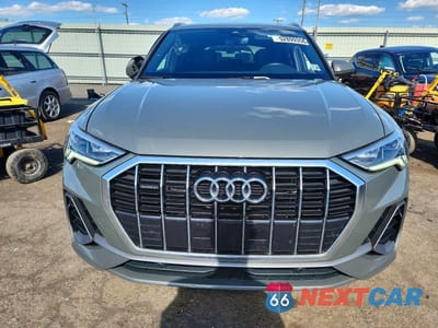 Piąte zdjęcie samochodu w środku: 2023 AUDI Q3 PREMIUM S LINE 45 VIN:WA1DECF31P1077478 - miniatura