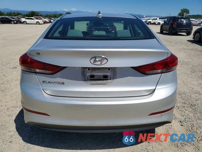 Zdjęcie 6 z 12 samochodu: 2018 HYUNDAI ELANTRA SEL VIN:5NPD84LF4JH347109 - miniatura