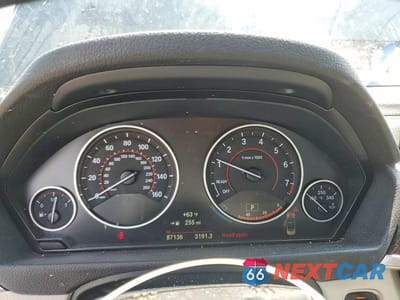 Zdjęcie 9 z 12 samochodu: 2019 BMW 430XI VIN:WBA4Z3C56KEN88828 - miniatura