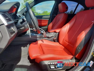 Zdjęcie 7 z 12 samochodu: 2017 BMW 330 I VIN:WBA8B9G53HNU50885 - miniatura