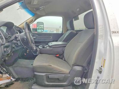 Zdjęcie 7 z 13 samochodu: 2019 RAM 5500 VIN:3C7WRMAL3KG648160 - miniatura