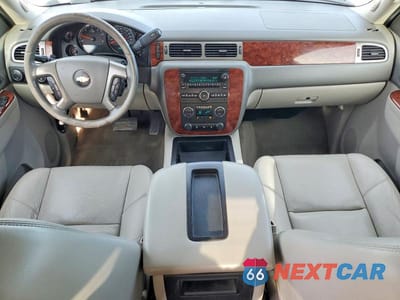 Zdjęcie 8 z 12 samochodu: 2013 CHEVROLET SILVERADO K1500 LTZ VIN:3GCPKTE75DG272786 - miniatura
