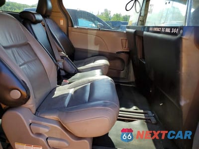 Zdjęcie 11 z 14 samochodu: 2016 TOYOTA SIENNA LE VIN:5TDKK3DC4GS762814 - miniatura