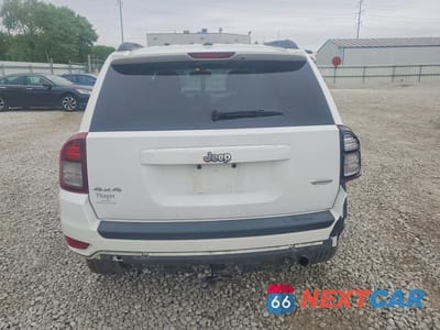 Zdjęcie 6 z 13 samochodu: 2014 JEEP COMPASS LATITUDE VIN:1C4NJDEB6ED817171 - miniatura