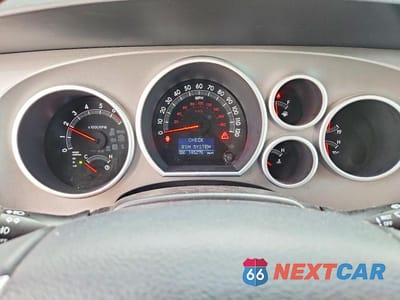 Zdjęcie 9 z 13 samochodu: 2016 TOYOTA SEQUOIA PLATINUM VIN:5TDDW5G10GS135255 - miniatura