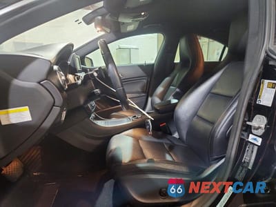 Zdjęcie 7 z 12 samochodu: 2014 MERCEDES-BENZ CLA 250 VIN:WDDSJ4EB1EN040451 - miniatura