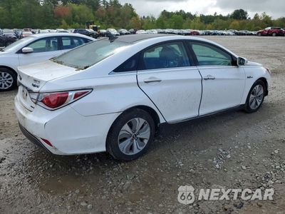 Trzecie zdjęcie samochodu z tyłu: 2015 HYUNDAI SONATA HYBRID LIMITED VIN:KMHEC4A47FA122892 - miniatura