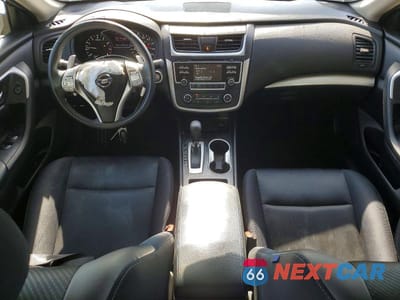 Zdjęcie 8 z 13 samochodu: 2017 NISSAN ALTIMA 2.5 SR VIN:1N4AL3AP9HC161035 - miniatura