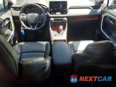 Zdjęcie 8 z 13 samochodu: 2021 TOYOTA RAV4 ADVENTURE VIN:2T3J1RFV6MW166677 - miniatura