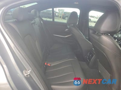 Zdjęcie 10 z 12 samochodu: 2023 BMW 330XI VIN:3MW89FF03P8D34815 - miniatura