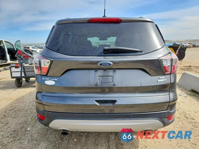Zdjęcie 6 z 13 samochodu: 2017 FORD ESCAPE SE VIN:1FMCU9G93HUA41765 - miniatura