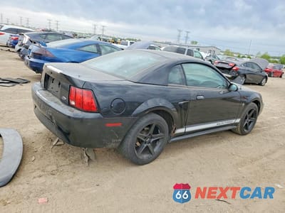 Trzecie zdjęcie samochodu z tyłu: 2002 FORD MUSTANG VIN:1FAFP40472F182091 - miniatura