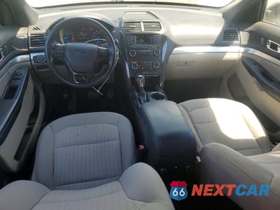 Zdjęcie 8 z 13 samochodu: 2019 FORD EXPLORER VIN:1FM5K8BH4KGA00008 - miniatura