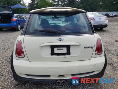 Zdjęcie 6 z 12 samochodu: 2006 MINI COOPER S VIN:WMWRE335X6TJ34987 - miniatura
