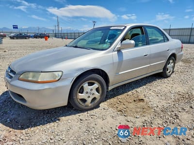 1999 HONDA ACCORD EX 1HGCG6671XA006170 - główne zdjęcie licytacji z USA - miniatura