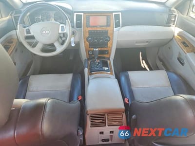 Zdjęcie 8 z 12 samochodu: 2009 JEEP GRAND CHEROKEE LIMITED VIN:1J8HR58P79C530154 - miniatura
