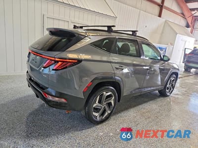 Trzecie zdjęcie samochodu z tyłu: 2024 HYUNDAI TUCSON SEL VIN:5NMJFCDE6RH380923 - miniatura