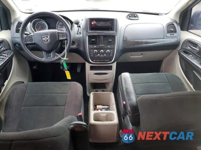 Zdjęcie 8 z 13 samochodu: 2011 DODGE GRAND CARAVAN MAINSTREET VIN:2D4RN3DG9BR786569 - miniatura
