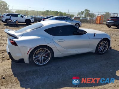 Trzecie zdjęcie samochodu z tyłu: 2022 TOYOTA GR SUPRA 3.0 PREMIUM VIN:WZ1DB0C09NW050134 - miniatura