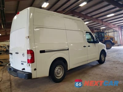 Trzecie zdjęcie samochodu z tyłu: 2015 NISSAN NV 2500 VIN:1N6BF0LX2FN803028 - miniatura