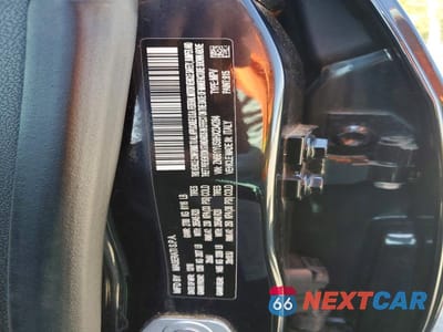 Zdjęcie 12 z 12 samochodu: 2017 MASERATI LEVANTE S SPORT VIN:ZN661YUS9HX234284 - miniatura