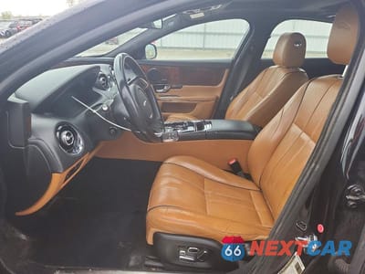 Zdjęcie 7 z 12 samochodu: 2013 JAGUAR XJ VIN:SAJWJ1CD4D8V45431 - miniatura