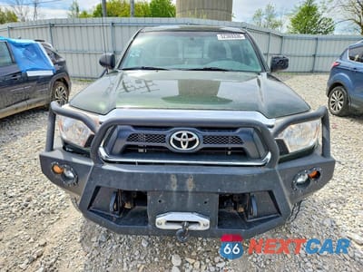Piąte zdjęcie samochodu w środku: 2012 TOYOTA TACOMA ACCESS CAB VIN:5TFUX4EN8CX013602 - miniatura