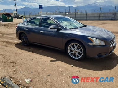 Czwarte zdjęcie samochodu z boku: 2009 NISSAN MAXIMA 3.5 S VIN:1N4AA51E09C819908 - miniatura