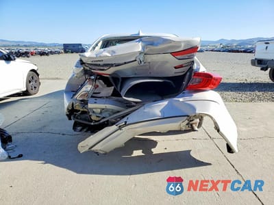 Zdjęcie 6 z 12 samochodu: 2019 HONDA ACCORD HYBRID VIN:1HGCV3F18KA020320 - miniatura