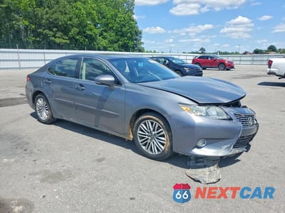 Czwarte zdjęcie samochodu z boku: 2013 LEXUS ES 350 VIN:JTHBK1GG6D2079694 - miniatura