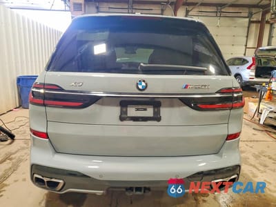 Zdjęcie 6 z 13 samochodu: 2025 BMW X7 M60I VIN:5UX33EM02S9Y23621 - miniatura