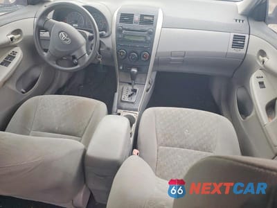 Zdjęcie 8 z 12 samochodu: 2009 TOYOTA COROLLA LE VIN:1NXBU40E29Z143825 - miniatura