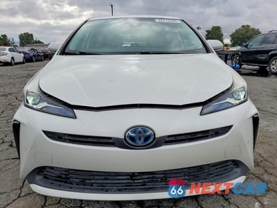 Piąte zdjęcie samochodu w środku: 2019 TOYOTA PRIUS XLE VIN:JTDKARFU5K3075119 - miniatura