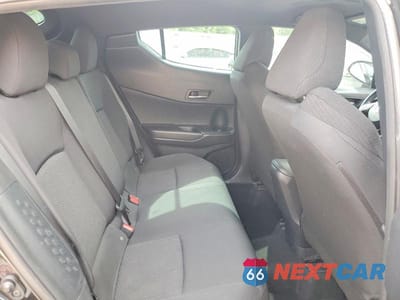 Zdjęcie 10 z 12 samochodu: 2019 TOYOTA C-HR LE VIN:NMTKHMBX6KR079403 - miniatura