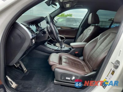 Zdjęcie 7 z 14 samochodu: 2018 BMW X3 XDRIVEM40I VIN:5UXTS3C5XJ0Z00226 - miniatura