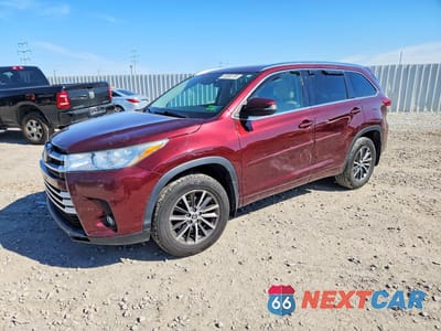 2018 TOYOTA HIGHLANDER XLE 5TDJZRFH2JS851520 - główne zdjęcie licytacji z USA - miniatura