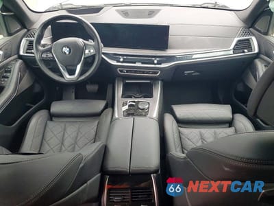 Zdjęcie 8 z 13 samochodu: 2026 BMW X5 XDRIVE4 VIN:5UX23EU0XT9186815 - miniatura