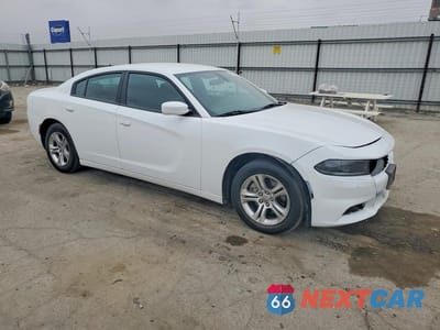 Czwarte zdjęcie samochodu z boku: 2022 DODGE CHARGER SXT VIN:2C3CDXBG9NH160986 - miniatura