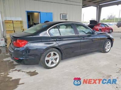 Trzecie zdjęcie samochodu z tyłu: 2015 BMW 328 XI SULEV VIN:WBA3B5G53FNS14690 - miniatura