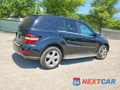 Trzecie zdjęcie samochodu z tyłu: 2011 MERCEDES-BENZ ML 350 VIN:4JGBB5GBXBA634304 - miniatura