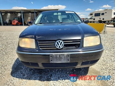 Piąte zdjęcie samochodu w środku: 2005 VOLKSWAGEN JETTA GLS TDI VIN:3VWSR69M75M038799 - miniatura
