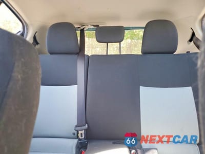 Zdjęcie 10 z 13 samochodu: 2013 TOYOTA PRIUS C TWO VIN:JTDKDTB32D1036102 - miniatura
