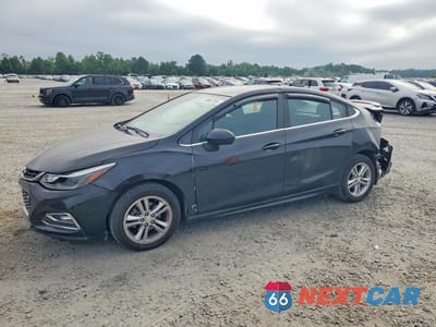 2018 CHEVROLET CRUZE LT 1G1BE5SM0J7142552 - główne zdjęcie licytacji z USA - miniatura