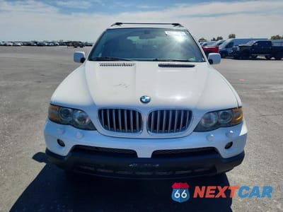 Piąte zdjęcie samochodu w środku: 2005 BMW X5 4.4I VIN:5UXFB53515LV12444 - miniatura