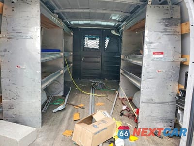 Zdjęcie 10 z 14 samochodu: 2018 CHEVROLET EXPRESS G2 - DELIVERY VAN VIN:1GCWGAFGXJ1907026 - miniatura