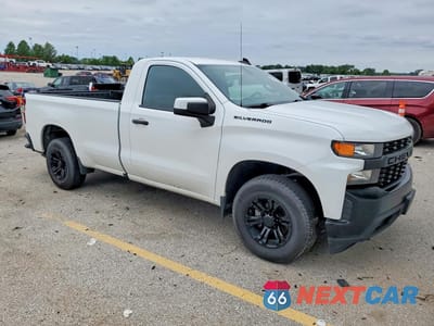 Czwarte zdjęcie samochodu z boku: 2021 CHEVROLET SILVERADO C1500 VIN:3GCNWAEK9MG318334 - miniatura