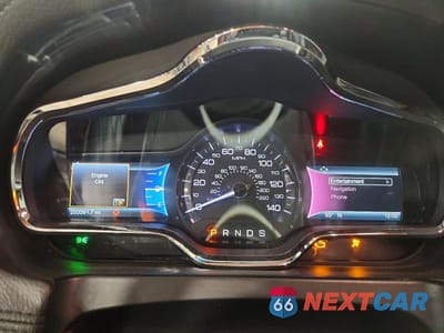 Zdjęcie 9 z 13 samochodu: 2019 LINCOLN MKT VIN:2LMHJ5AT0KBL01648 - miniatura