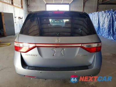 Zdjęcie 6 z 13 samochodu: 2013 HONDA ODYSSEY TOURING VIN:5FNRL5H93DB015422 - miniatura